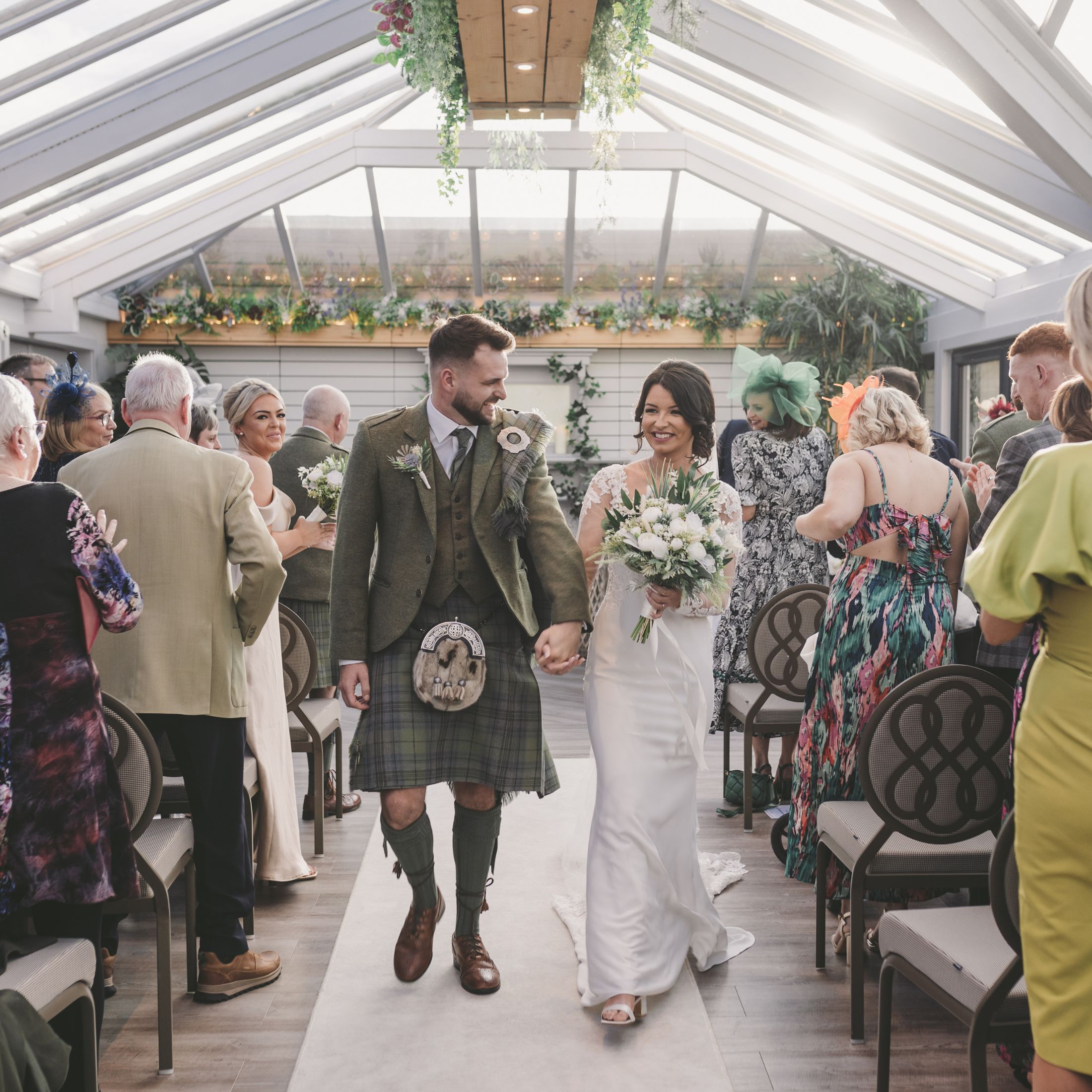 weddings-hero-mob